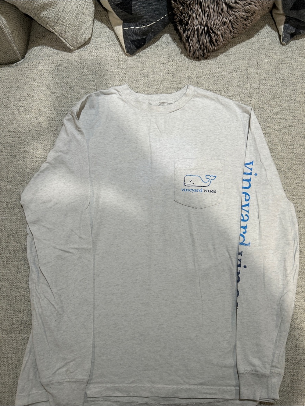 Vineyard Vines Light Gray Long-Sleeve Pocket Tee with Blue Whale Logo